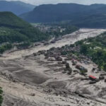 270 dead as Nepal flash floods 288 Indians missing